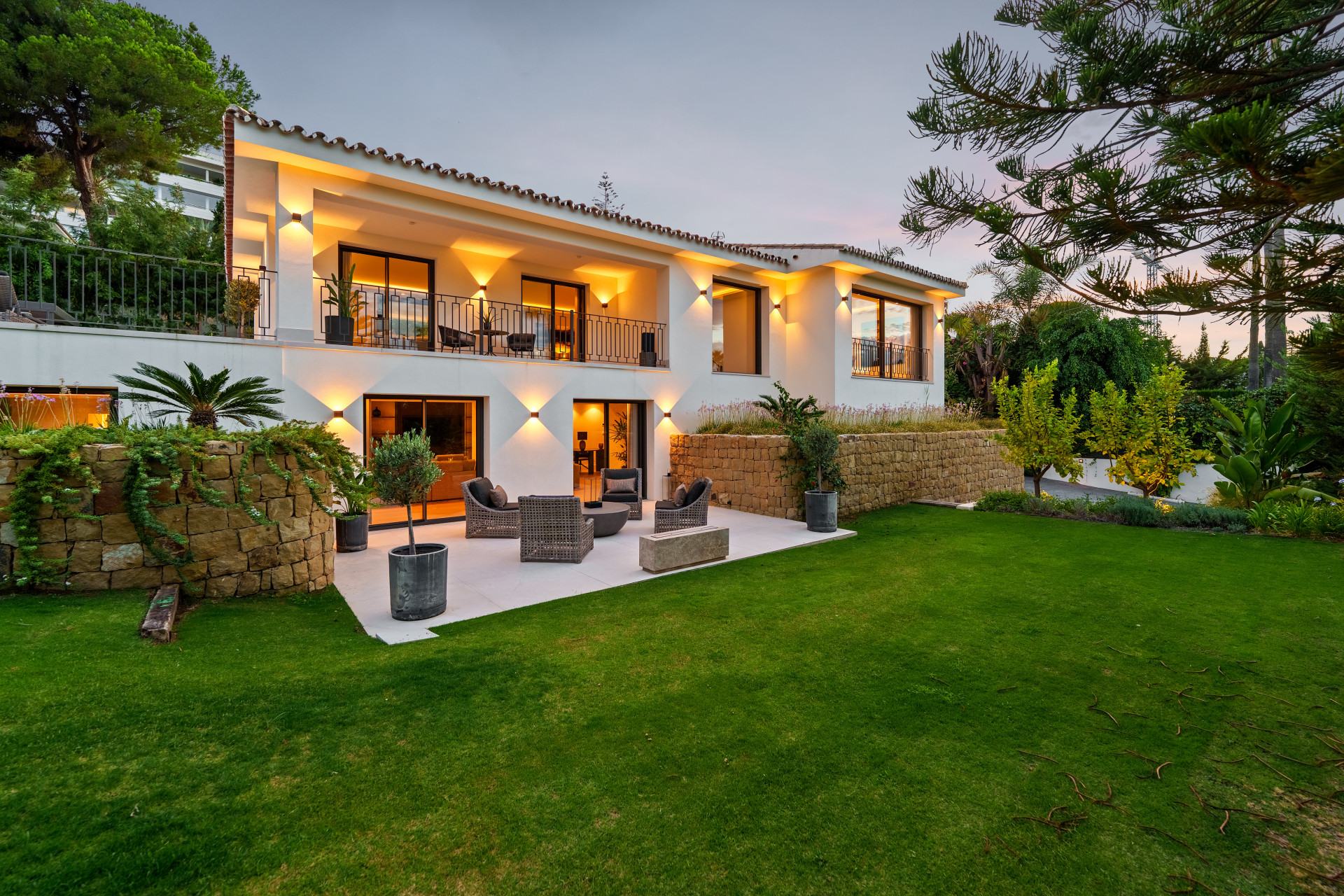 Nueva Andalucia Marbella villa 5 Bedrooms