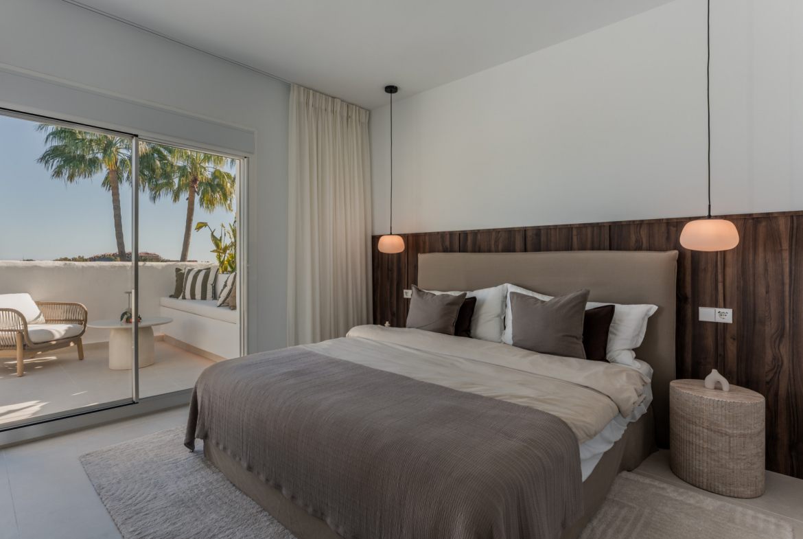 Nueva Andalucia Marbella penthouse 3 Bedrooms