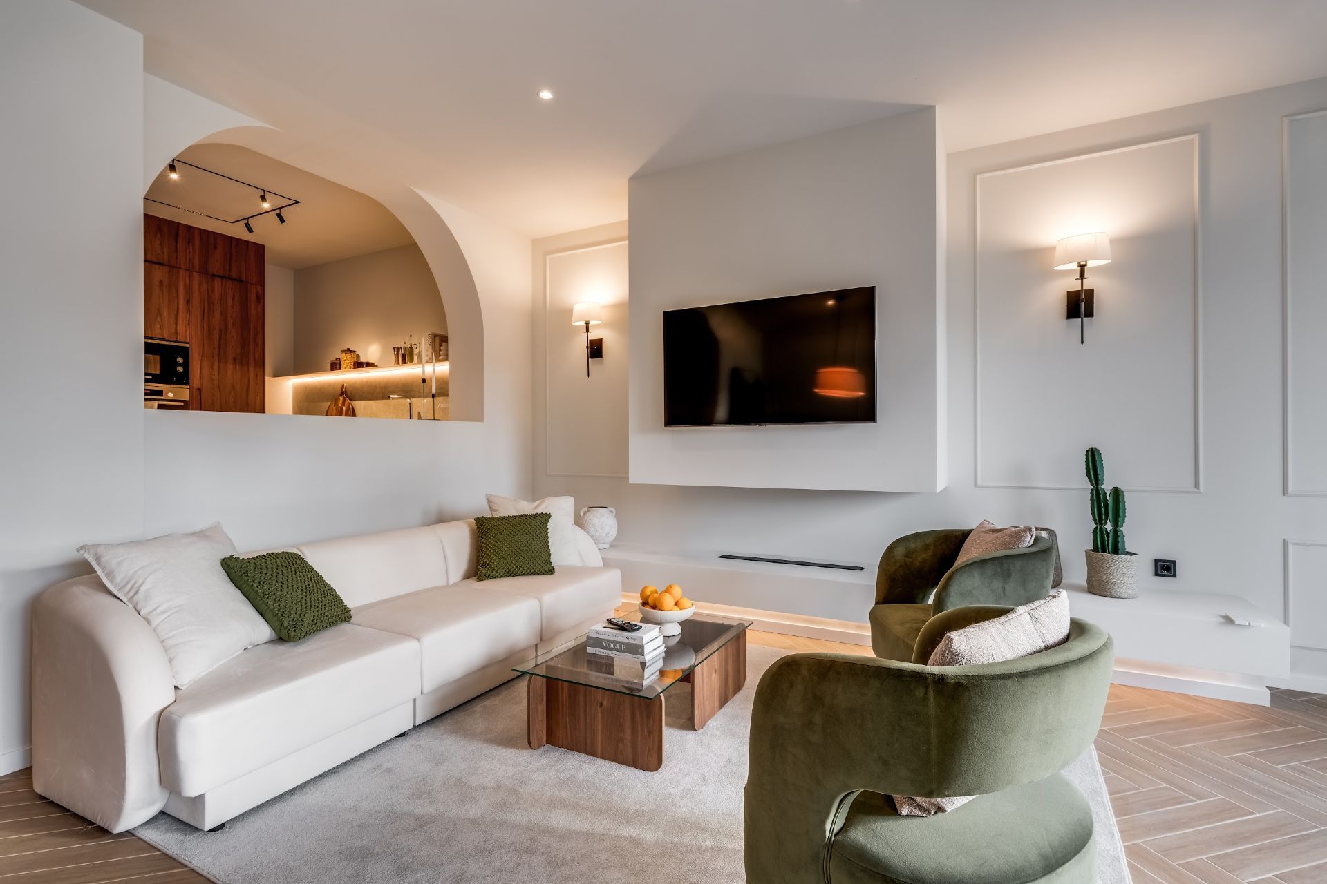 luxo-estate-10 Nueva Andalucia Marbella townhouse 4 Bedrooms