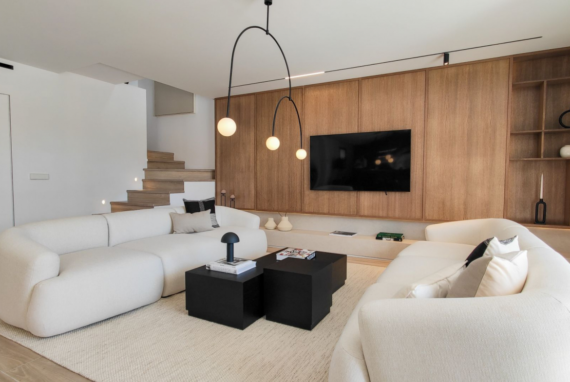Nueva Andalucia Marbella townhouse 3 Bedrooms