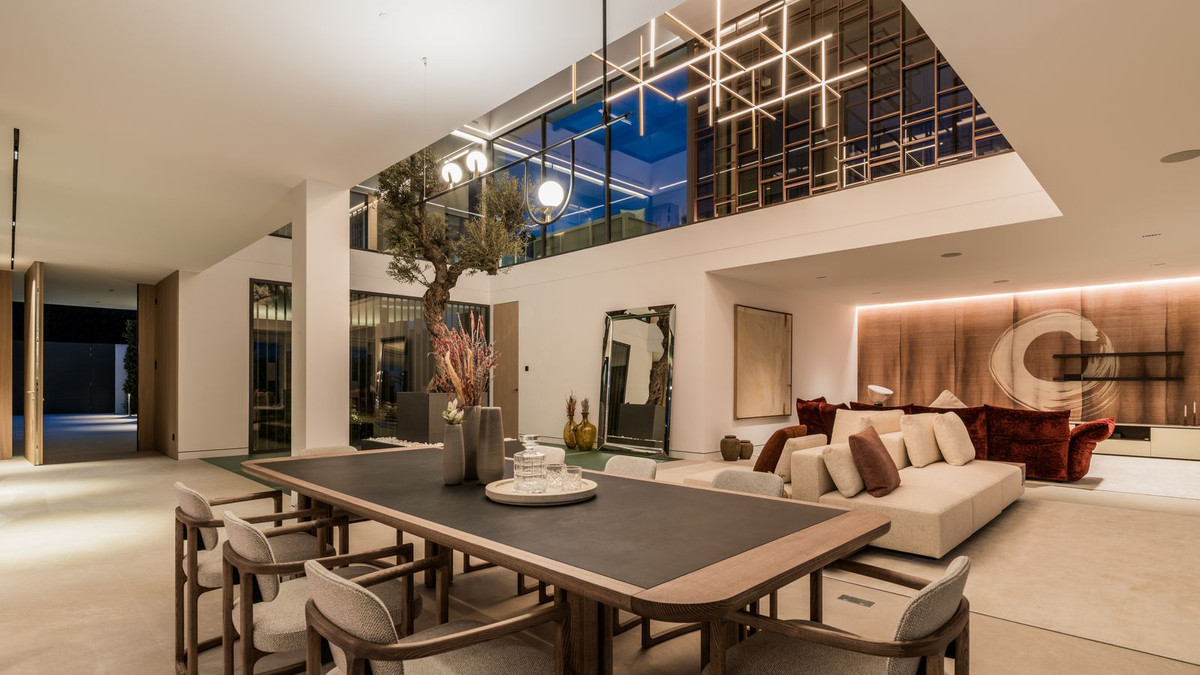 Marbella villa 5 Bedrooms