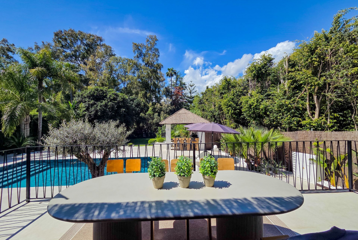 Nueva Andalucia Marbella villa 5 Bedrooms