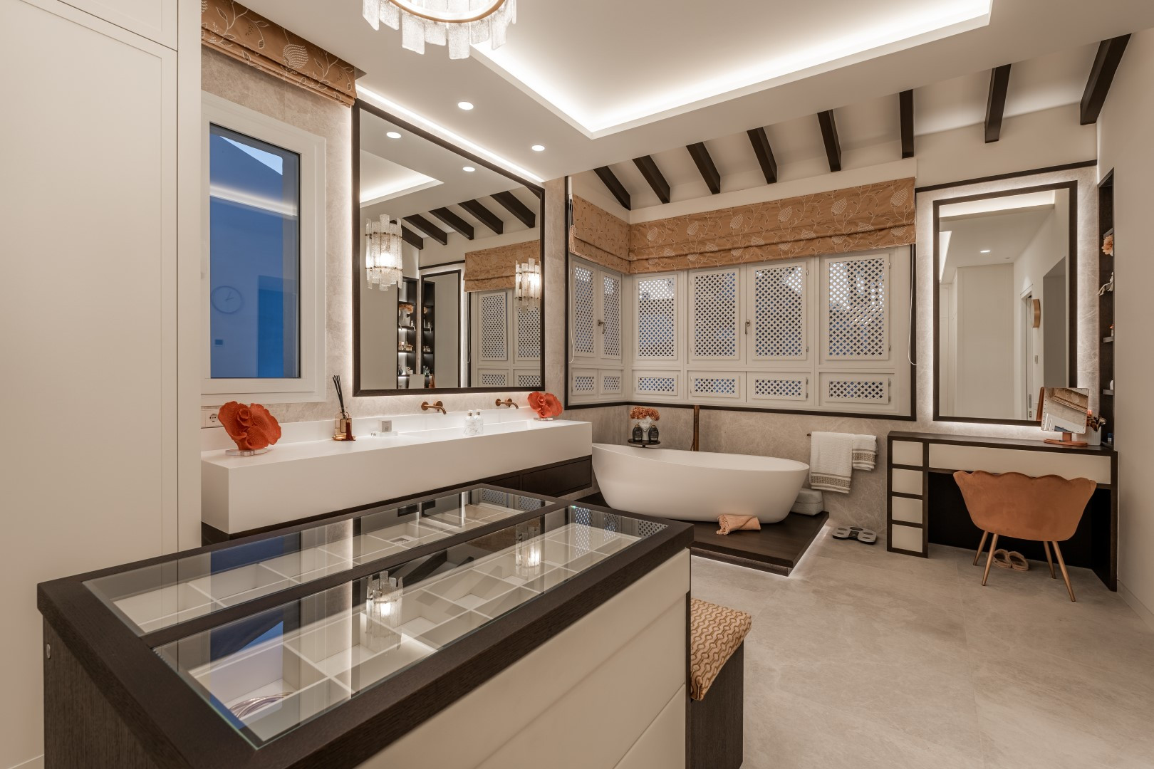 luxo-estate-10 Beachfront Duplex Penthouse for Sale in Puente Romano