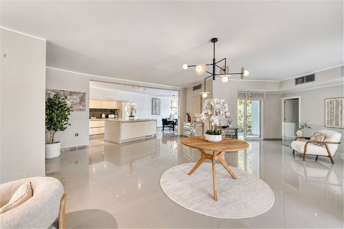 Benahavis villa 4 Bedrooms