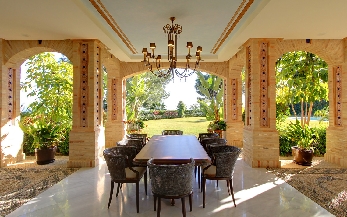 Marbella villa 6 Bedrooms