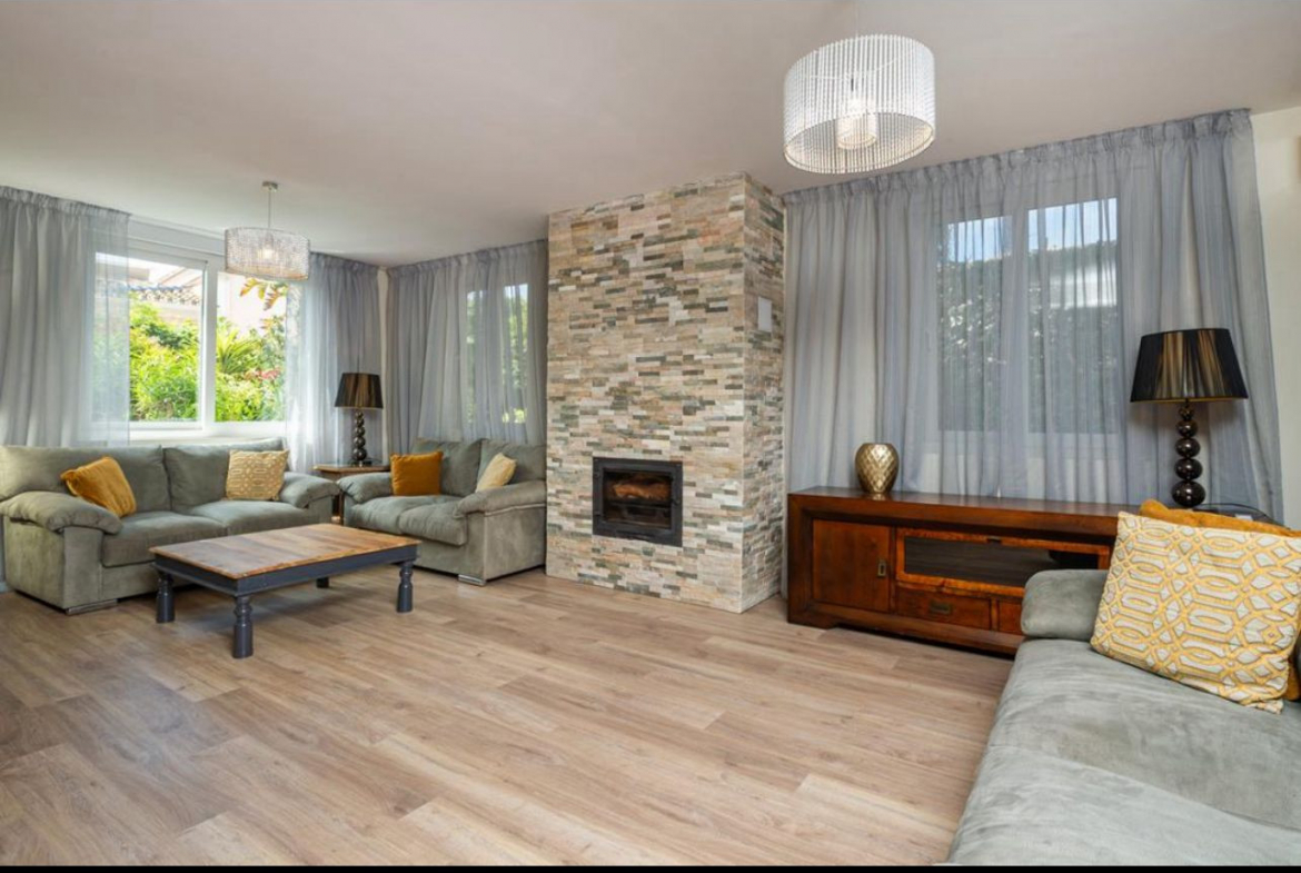 Marbella villa 4 Bedrooms