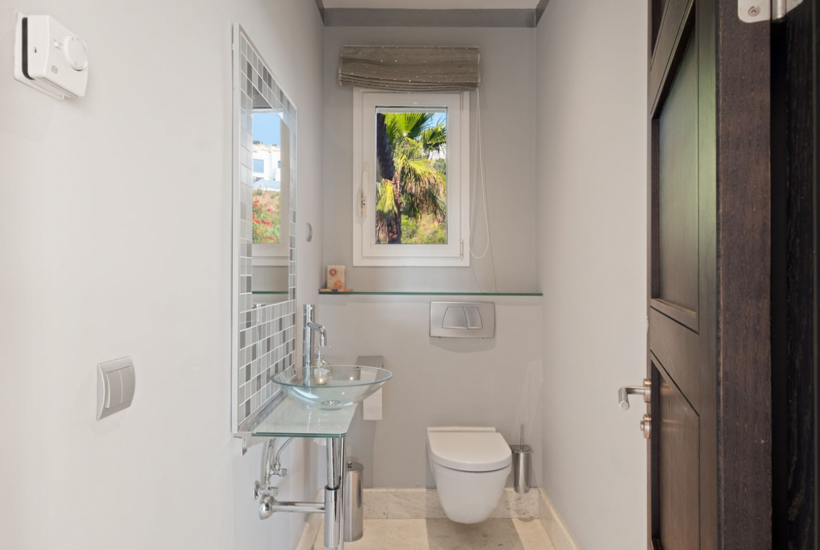La Mairena Marbella villa 5 Bedrooms