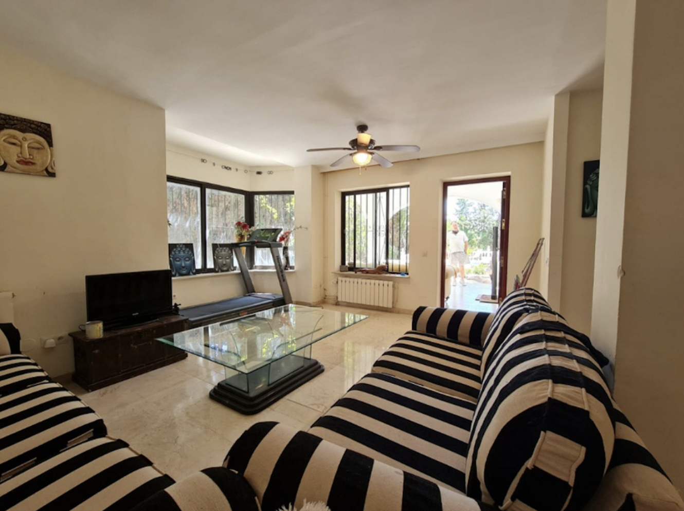 Nueva Andalucia Marbella villa 9 Bedrooms