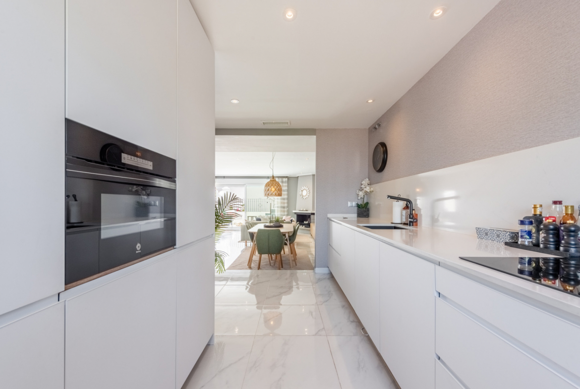 Marbella Golden Mile Marbella townhouse 3 Bedrooms