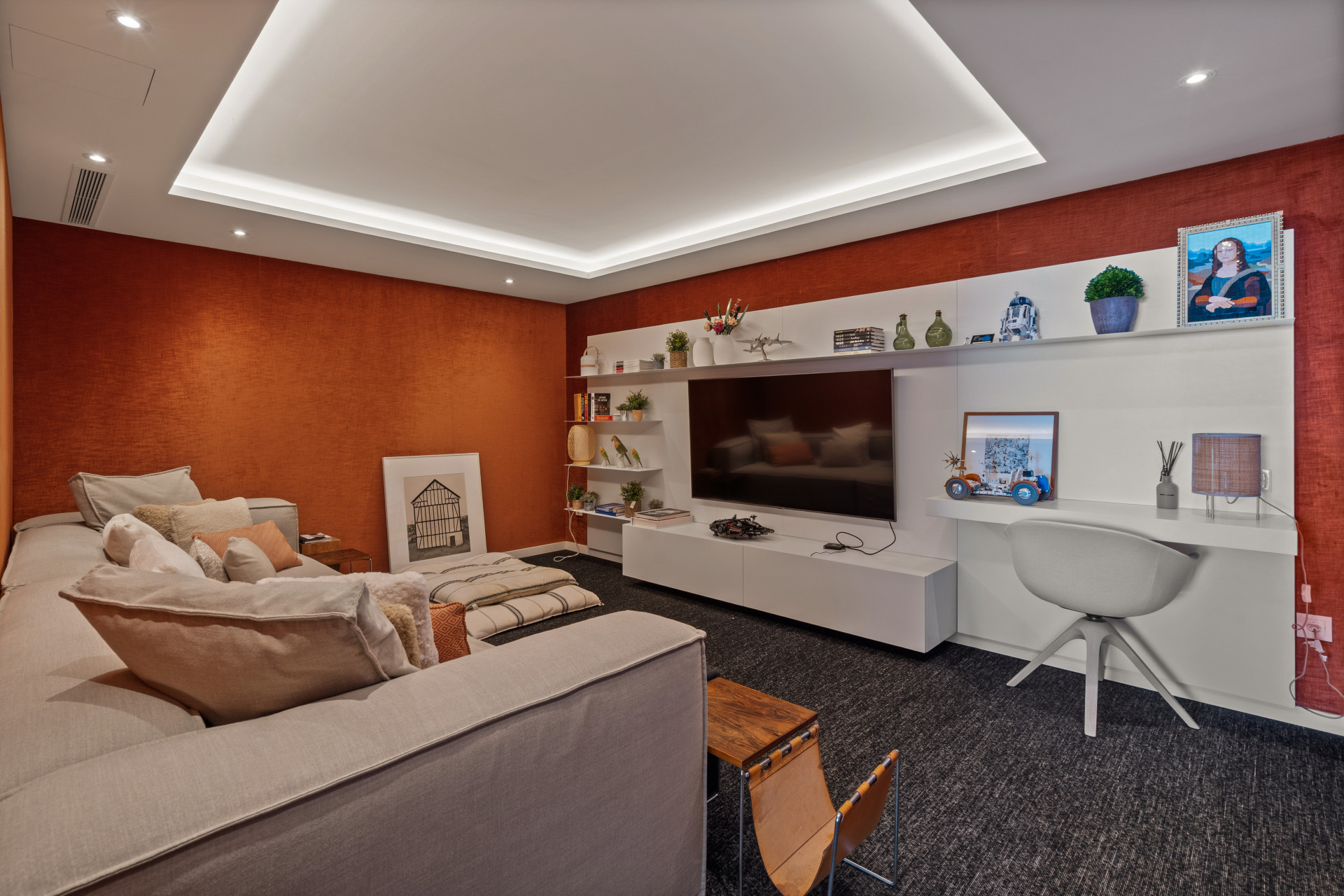 luxo-estate-10 Nueva Andalucia Marbella apartment 5 Bedrooms