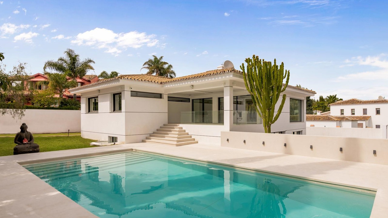 Guadalmina Alta San Pedro Alcantara villa 6 Bedrooms