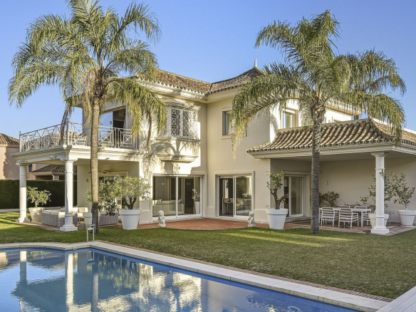 Guadalmina Alta San Pedro Alcantara villa 5 Bedrooms