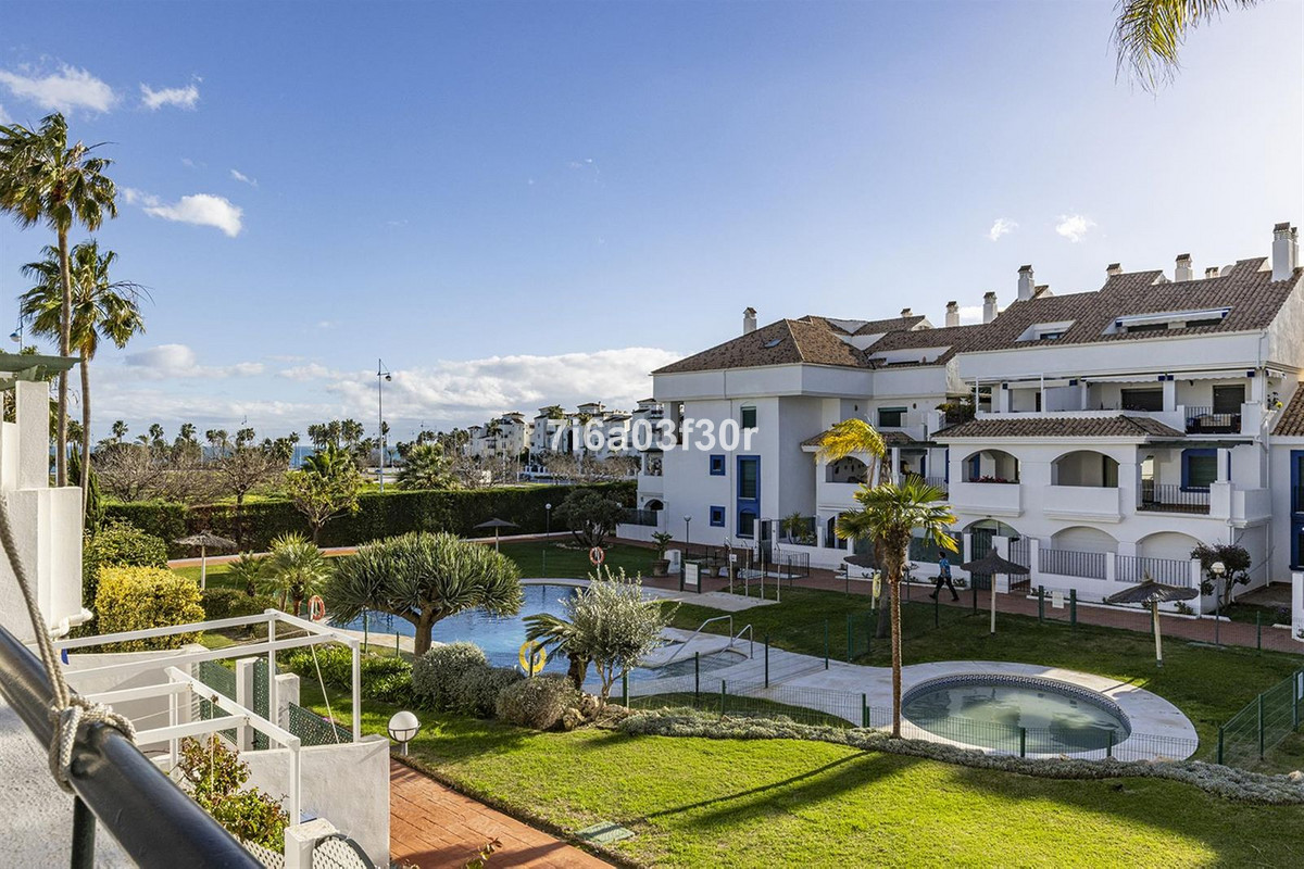 Marbella townhouse 4 Bedrooms