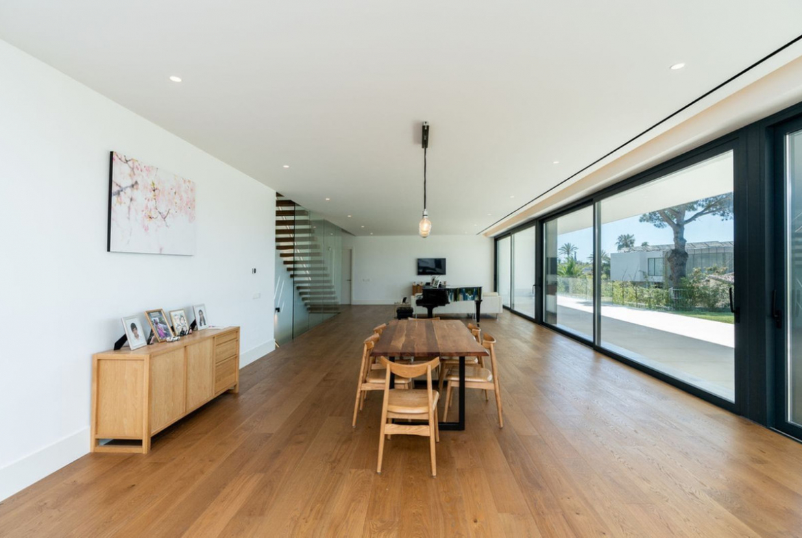 Marbesa Marbella villa 6 Bedrooms