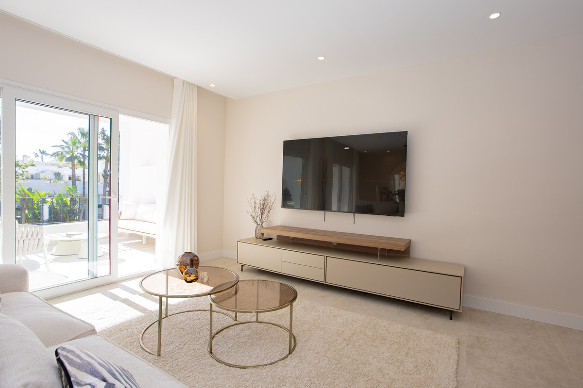 Nueva Andalucia Marbella penthouse 4 Bedrooms