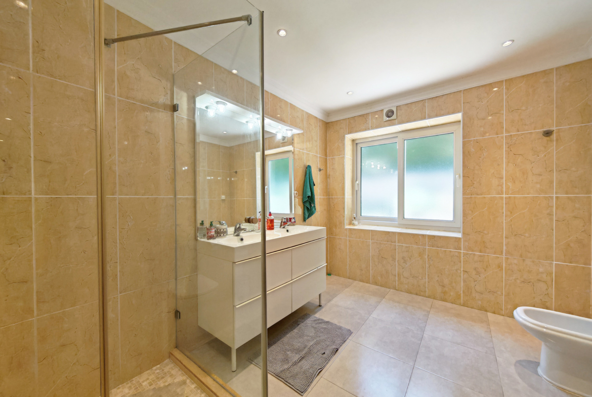 Marbesa Marbella villa 5 Bedrooms