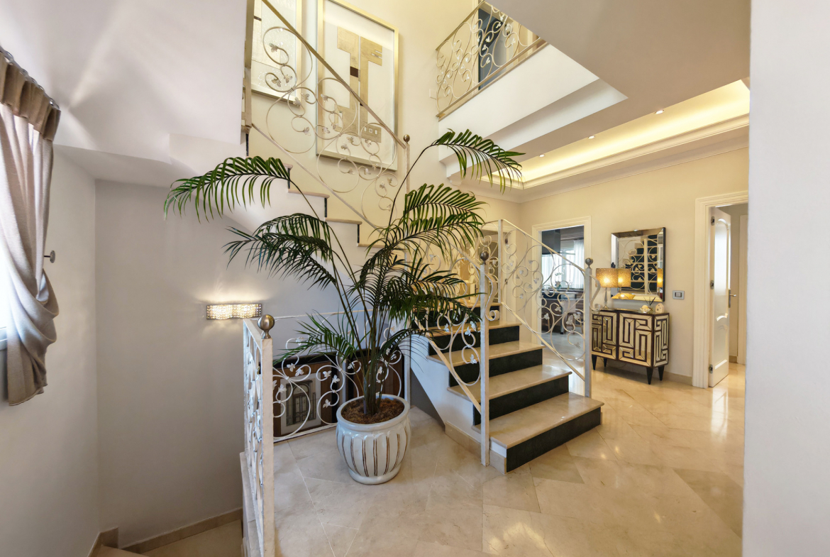 Elviria Marbella villa 4 Bedrooms