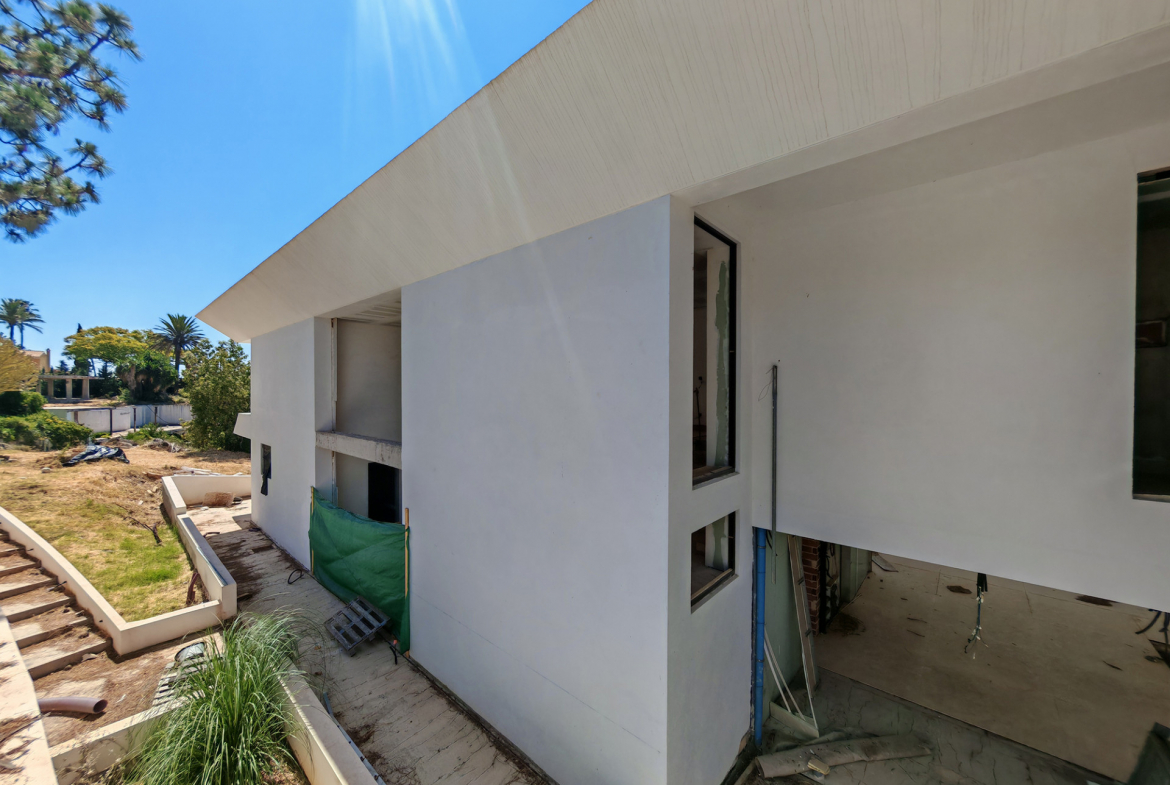 Las Chapas Marbella villa 6 Bedrooms
