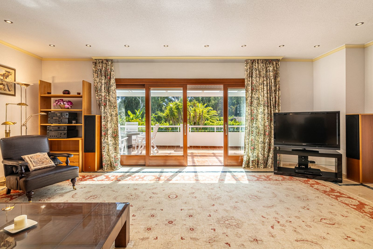 Cancelada Estepona villa 5 Bedrooms