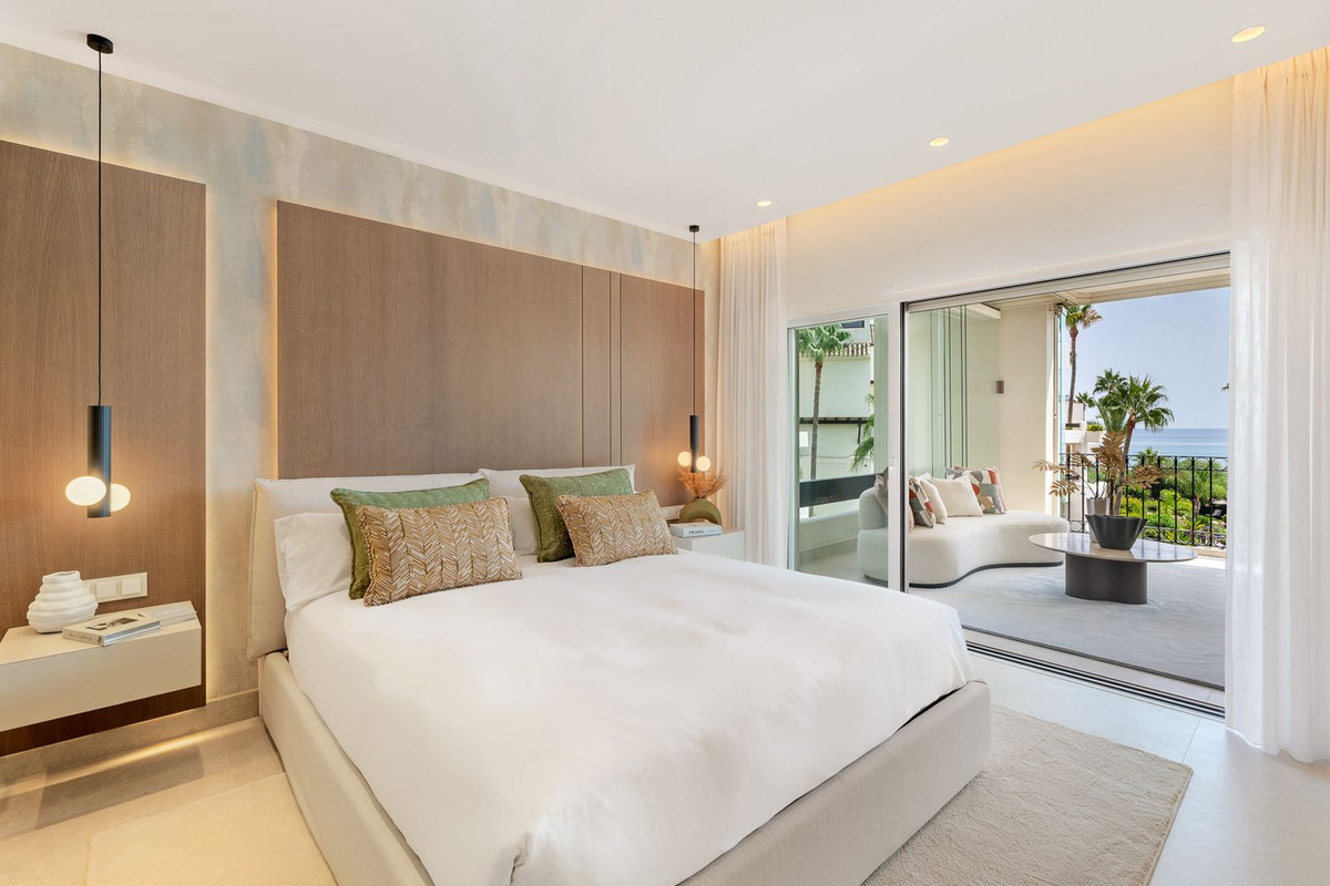 New Golden Mile Estepona apartment 3 Bedrooms