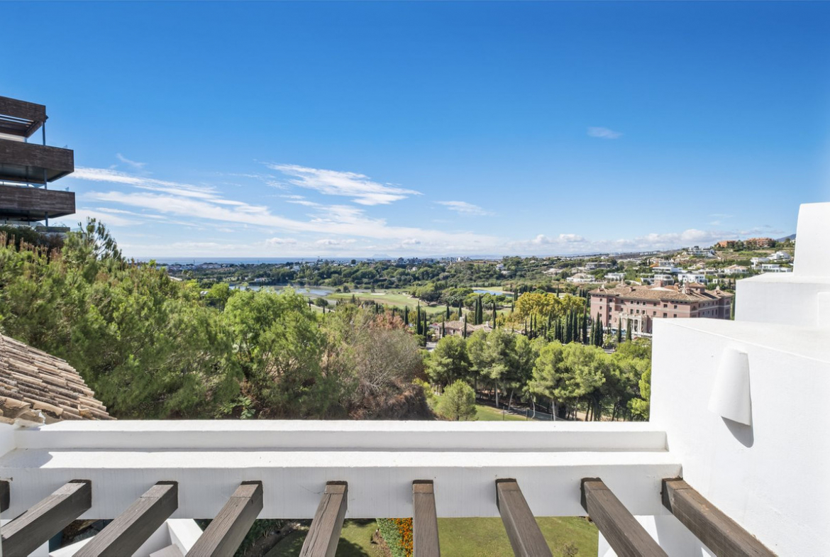 Los Flamingos Benahavis penthouse 3 Bedrooms