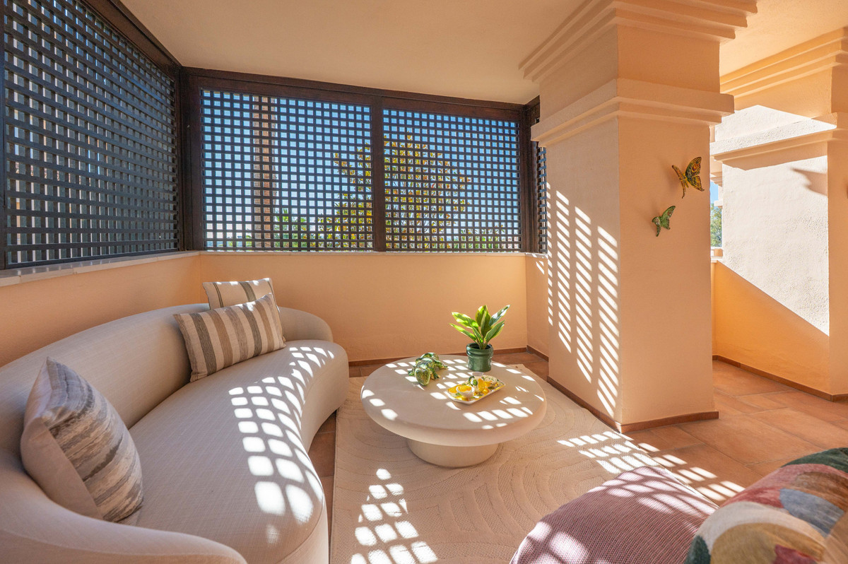 Nueva Andalucia Marbella apartment 4 Bedrooms