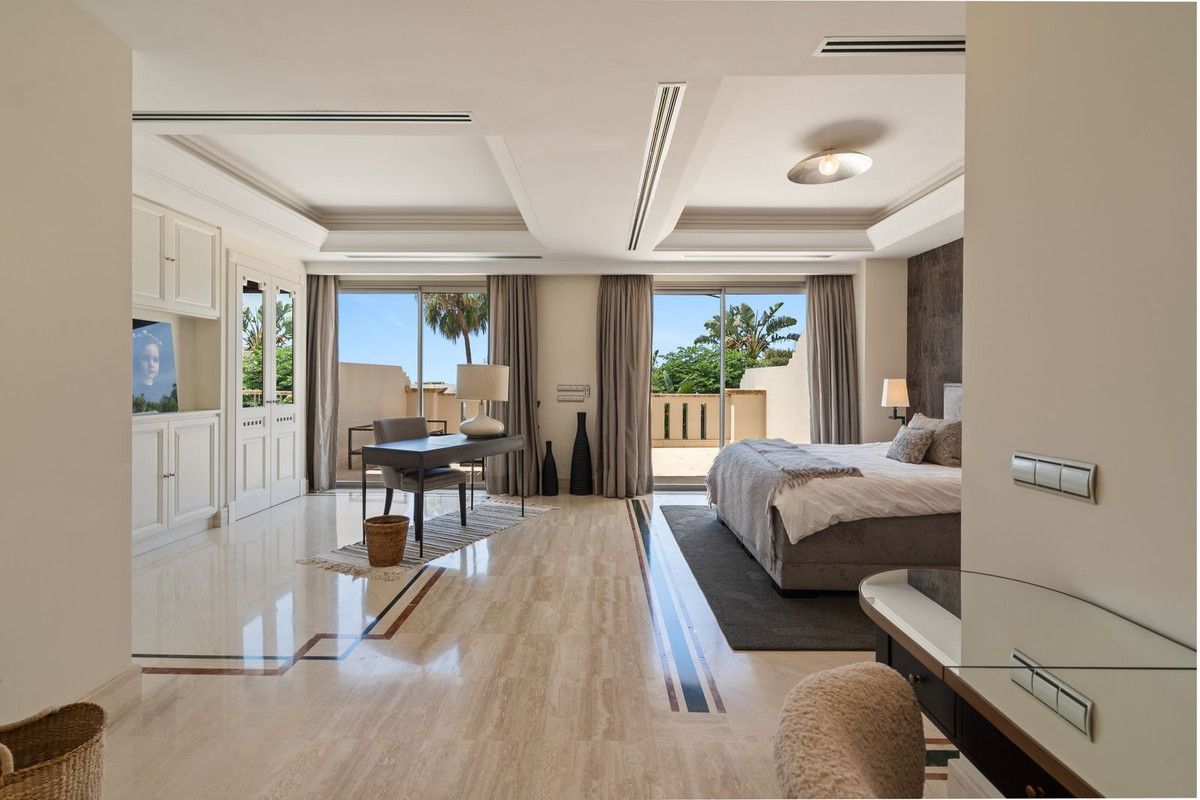 Sierra Blanca Marbella townhouse 4 Bedrooms