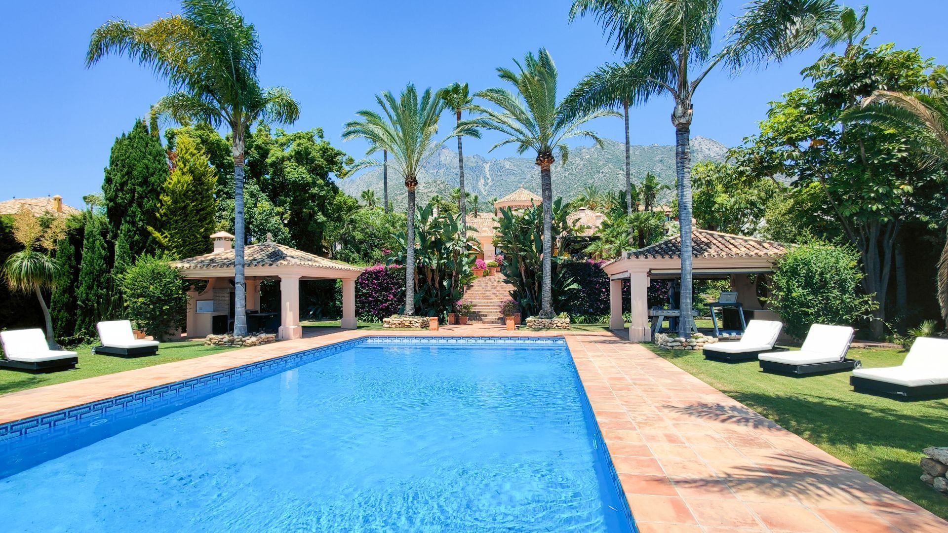 Marbella Golden Mile Marbella villa 3 Bedrooms