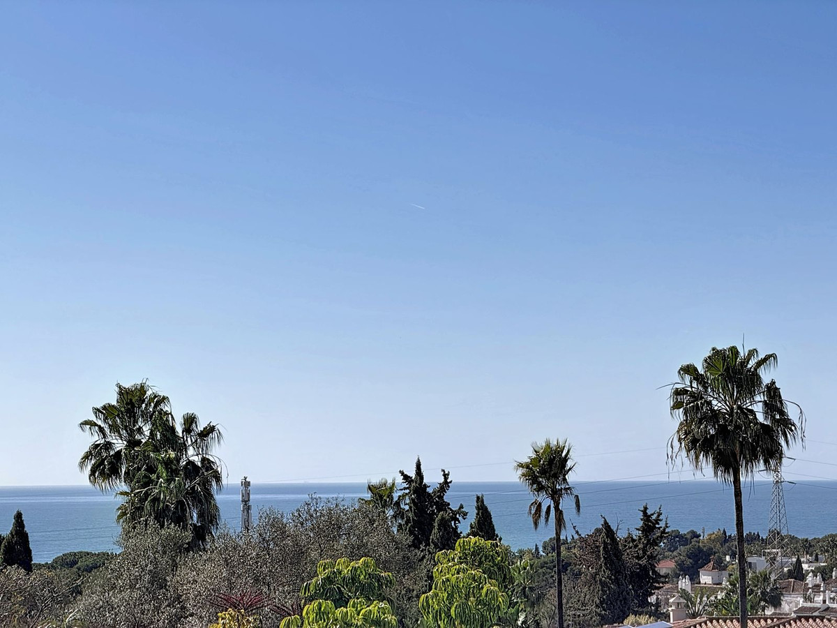 Nagueles Marbella villa 5 Bedrooms