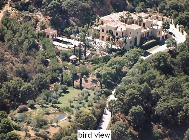 Marbella villa 17 Bedrooms
