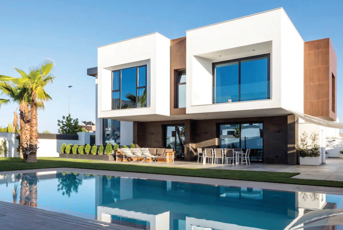 Monte Mayor Benahavis plot  Bedrooms
