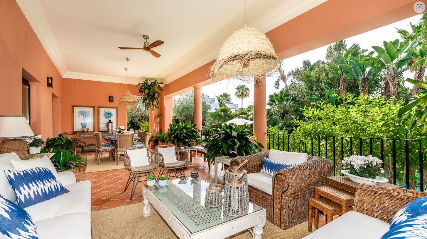 Marbella Golden Mile Marbella villa 5 Bedrooms