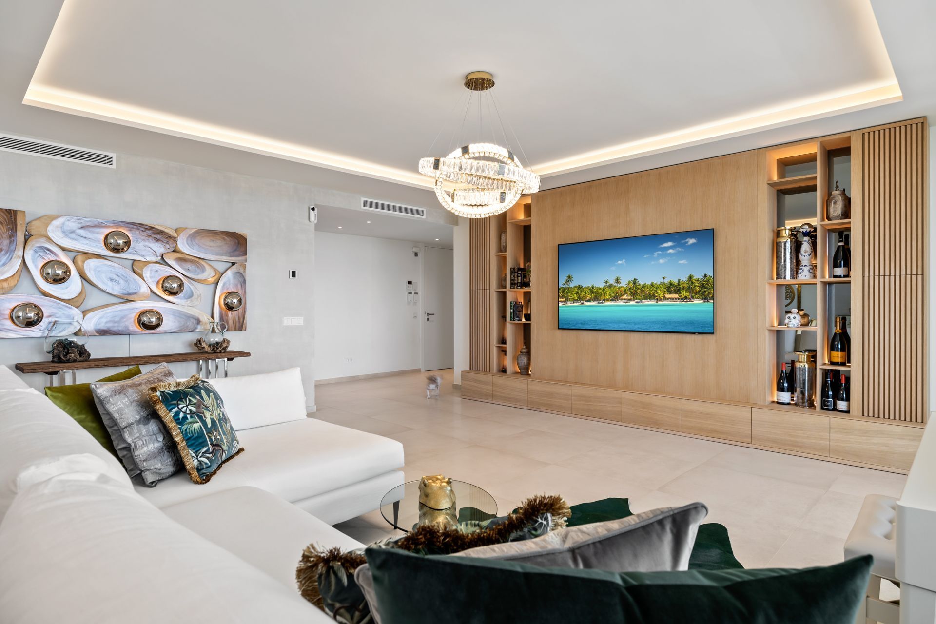 luxo-estate-11 Nueva Andalucia Marbella apartment 7 Bedrooms