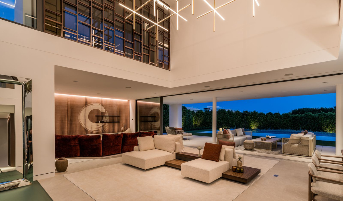 Marbella villa 5 Bedrooms