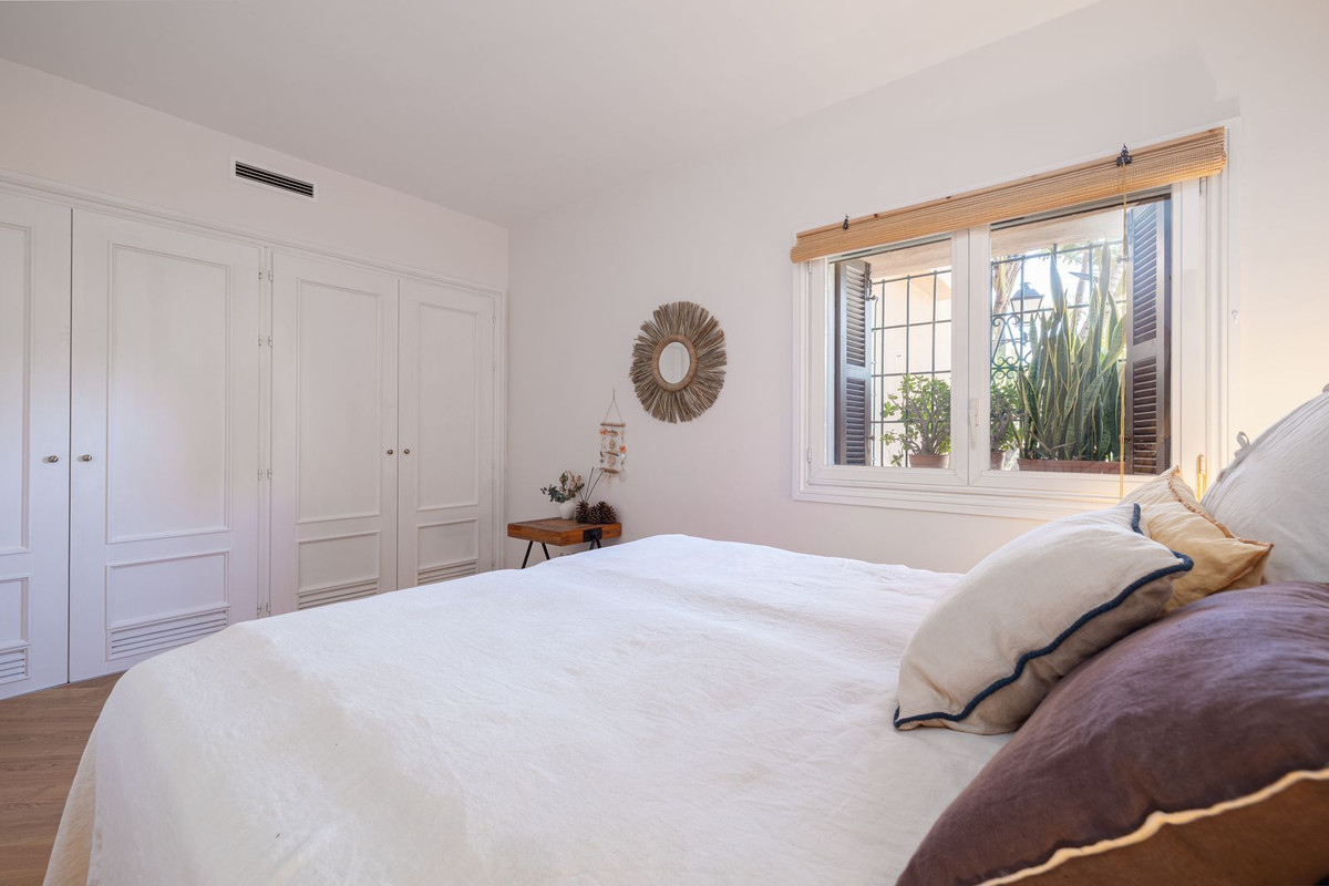 luxo-estate-11 Nueva Andalucia Marbella apartment 3 Bedrooms