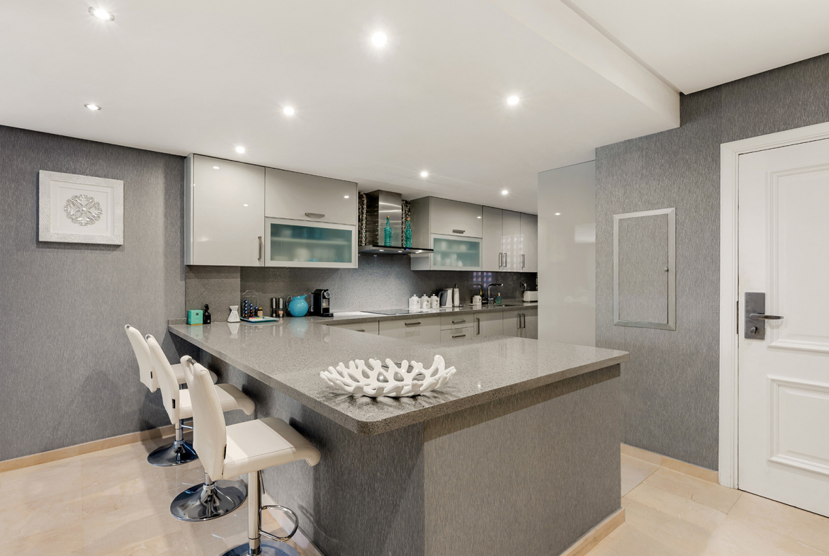 Estepona apartment 3 Bedrooms
