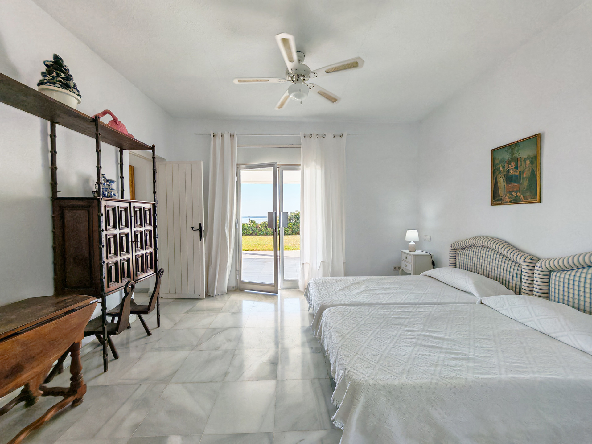 Guadalmina Baja San Pedro Alcantara villa 4 Bedrooms