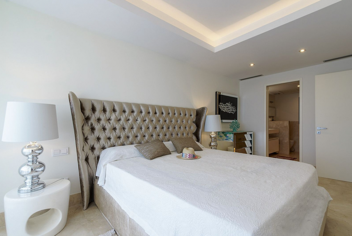 Estepona apartment 4 Bedrooms