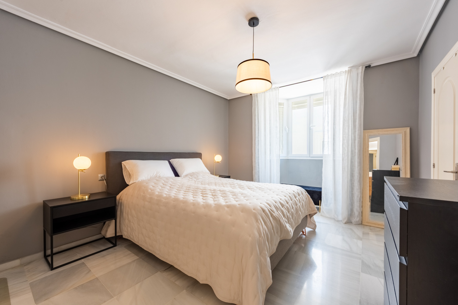 luxo-estate-11 Marbella Golden Mile Marbella townhouse 3 Bedrooms
