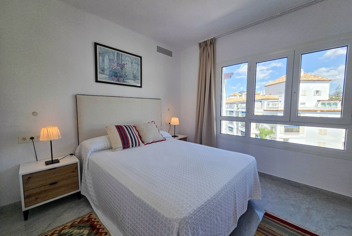 Nueva Andalucia Marbella apartment 2 Bedrooms