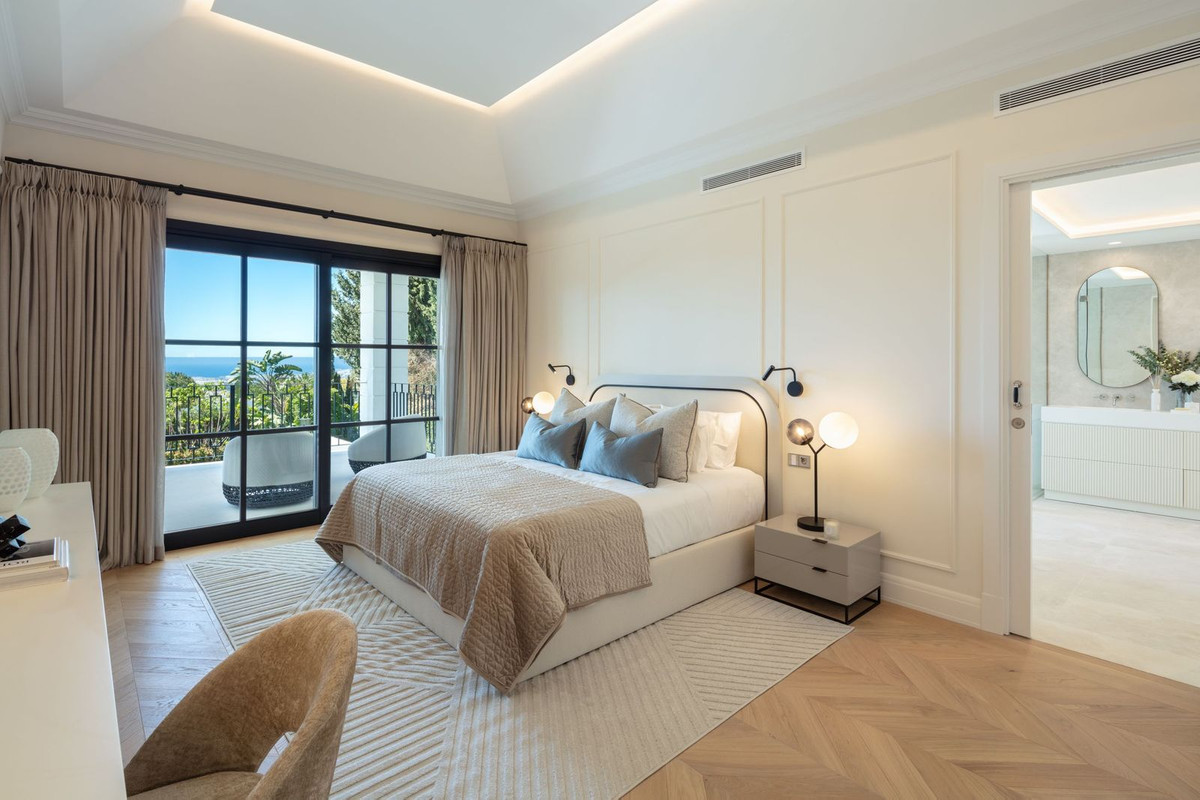 luxo-estate-12 Sierra Blanca Marbella villa 6 Bedrooms