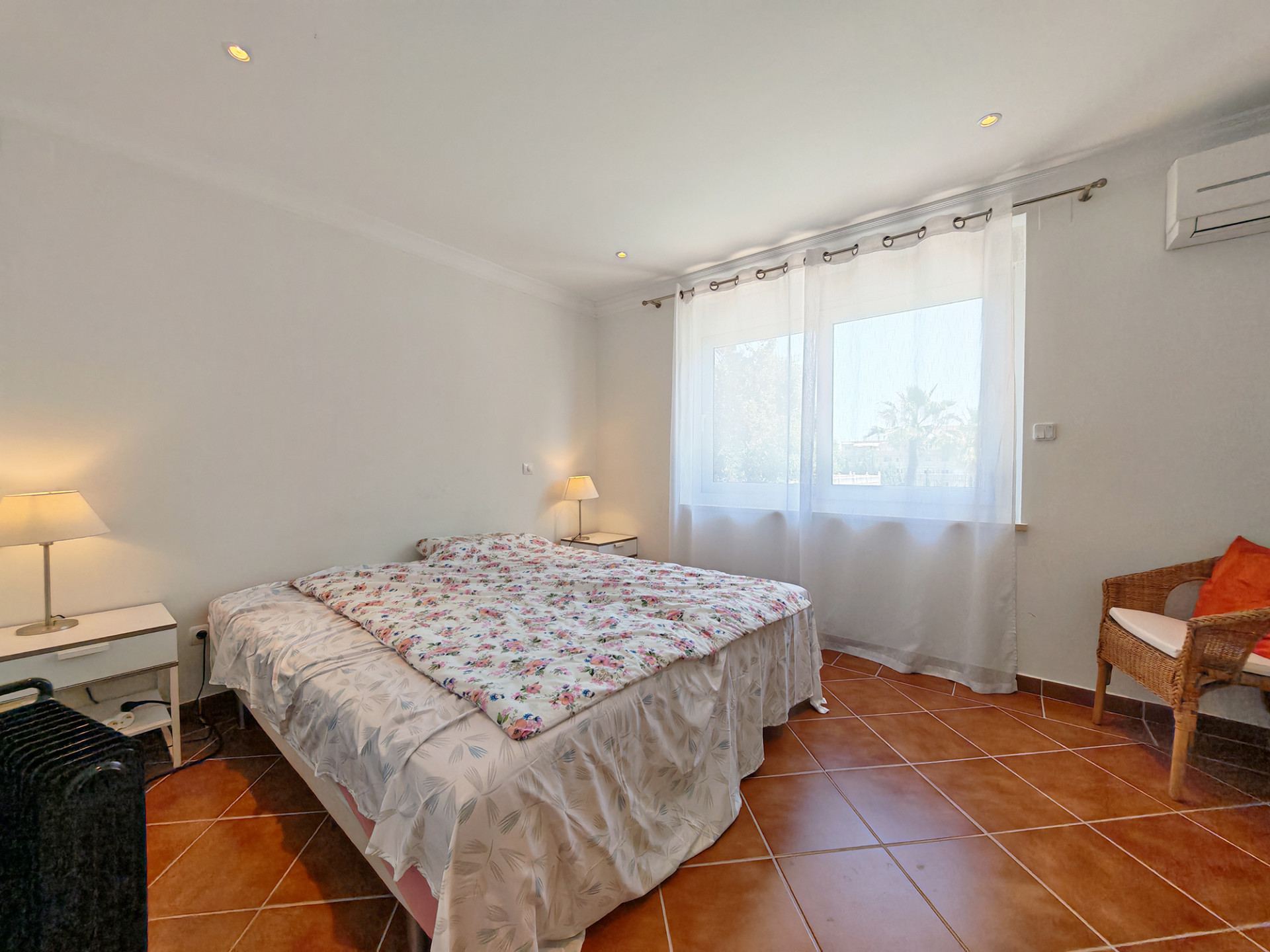Marbesa Marbella villa 5 Bedrooms