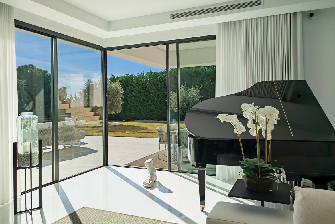 Monte Mayor Benahavis villa 5 Bedrooms