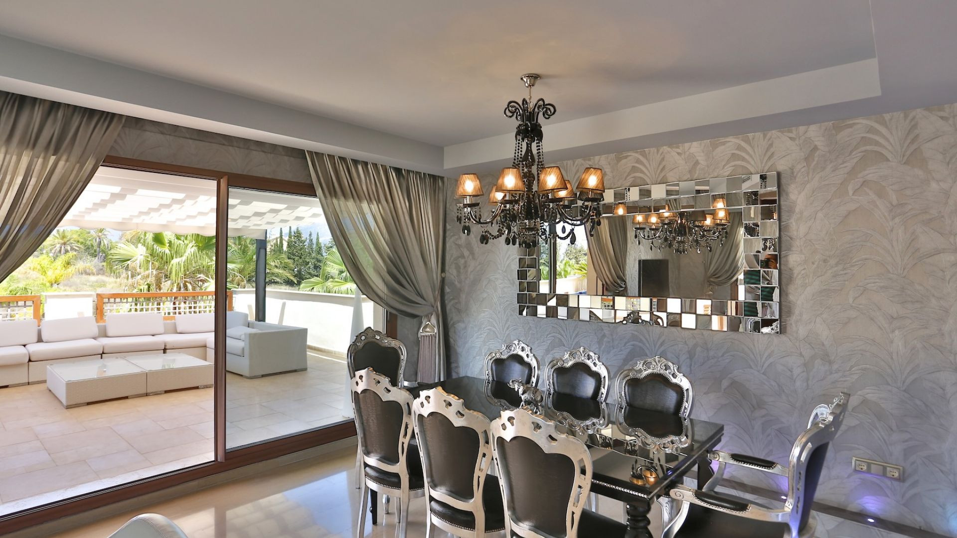 Nueva Andalucia Marbella penthouse 2 Bedrooms