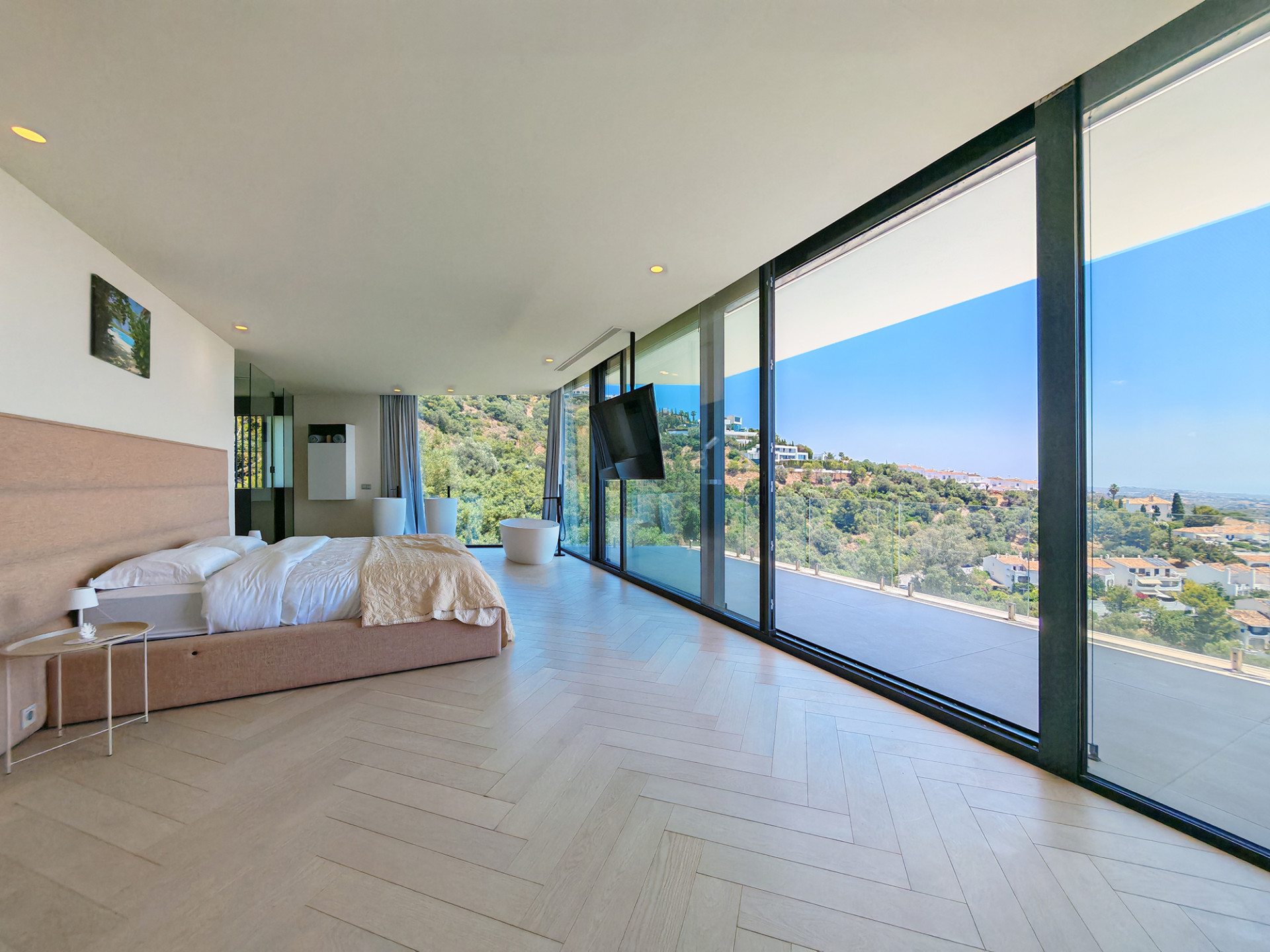 Los Monteros Marbella villa 4 Bedrooms