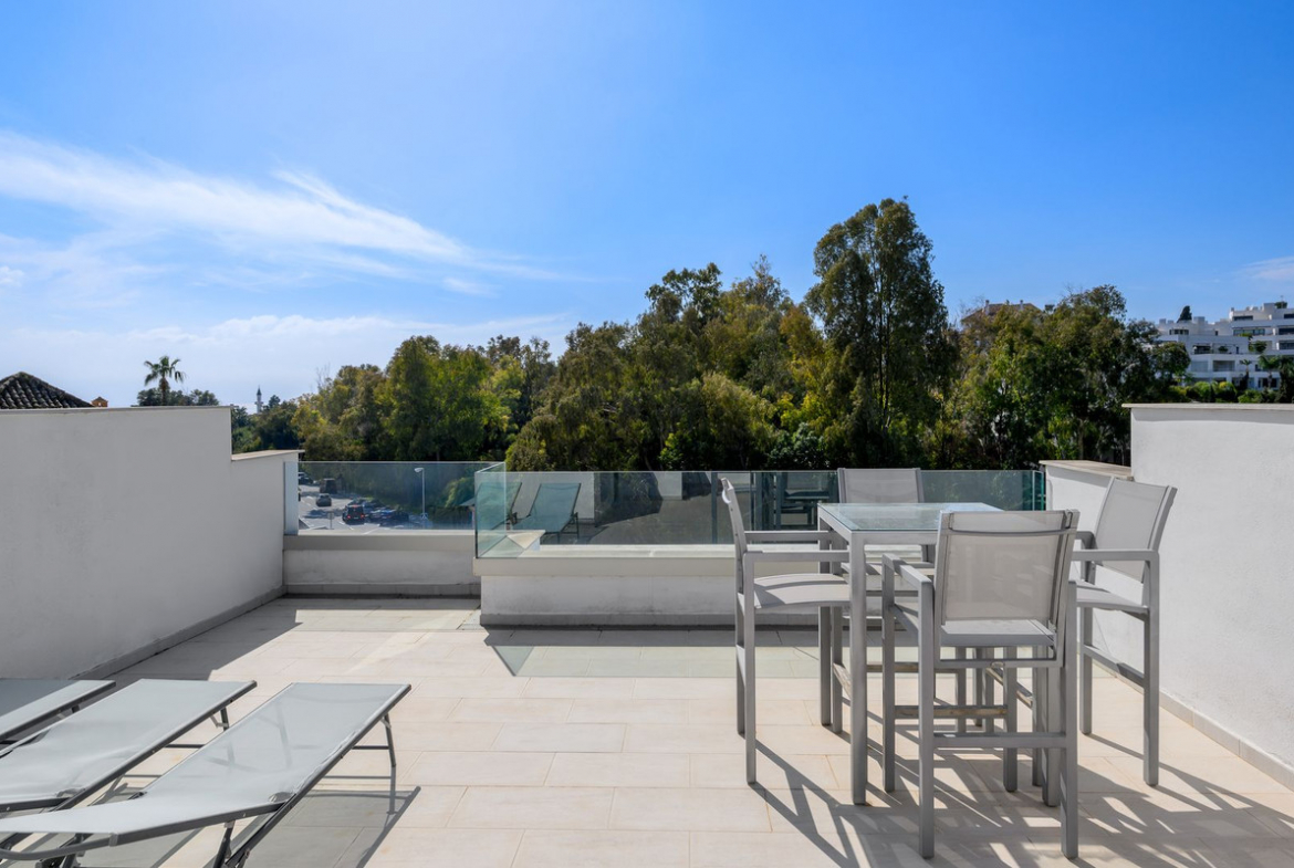 Marbella Golden Mile Marbella townhouse 3 Bedrooms