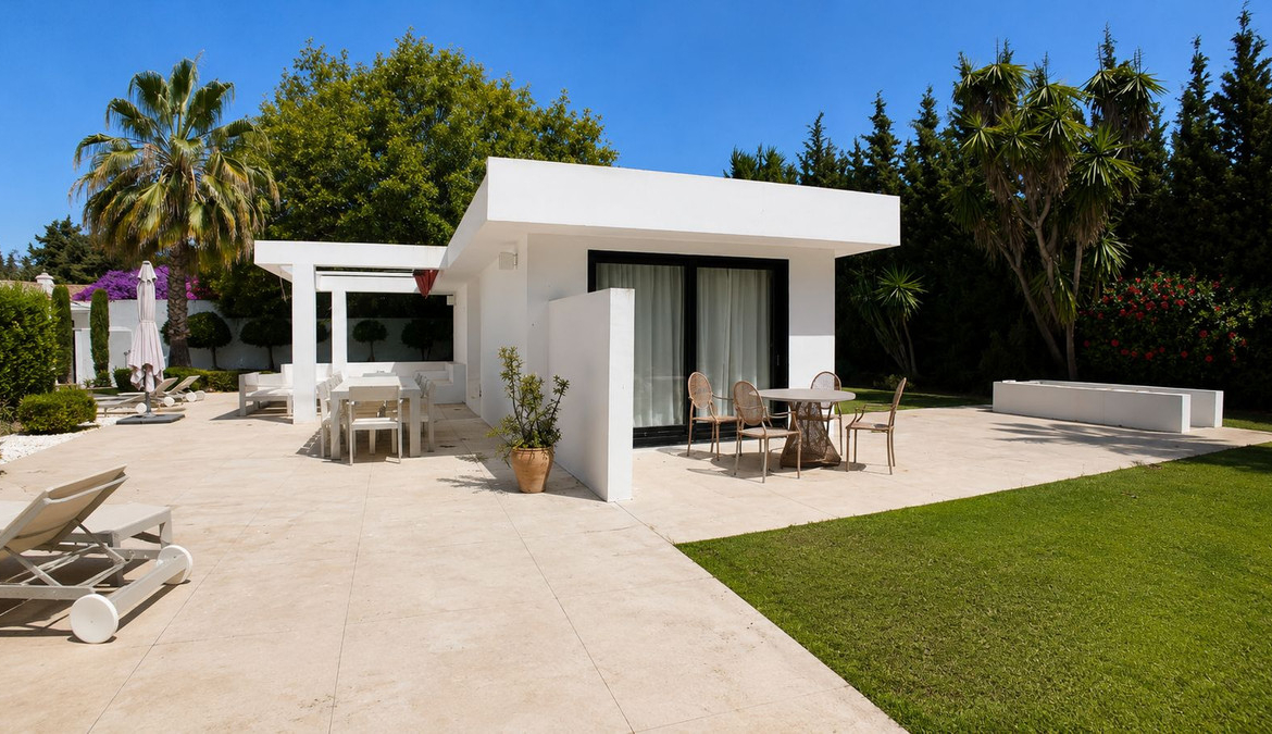 Guadalmina Baja San Pedro Alcantara villa 6 Bedrooms