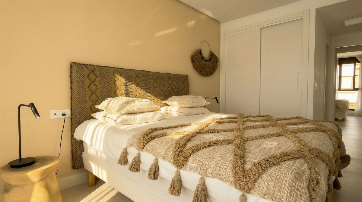 Cabopino Marbella penthouse 3 Bedrooms