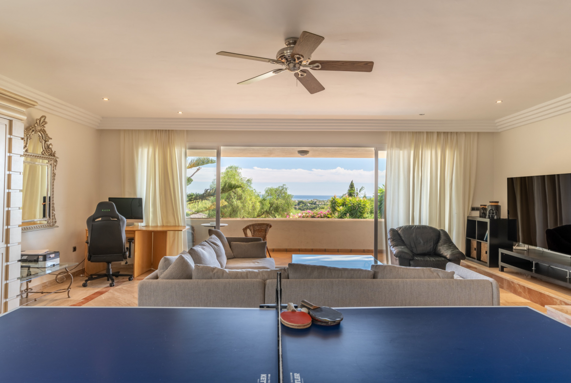 Los Almendros Benahavis villa 5 Bedrooms