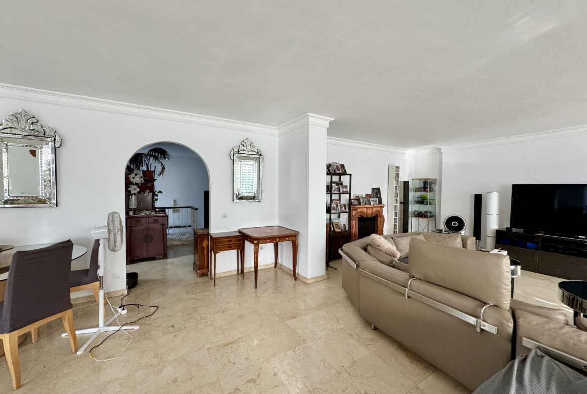 Nueva Andalucia Marbella villa 9 Bedrooms